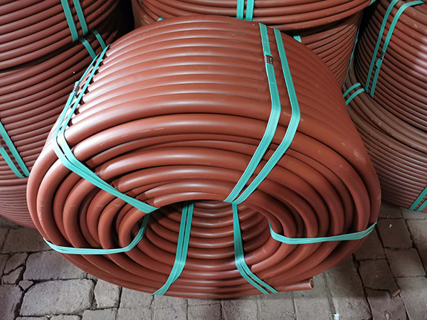 洛隆洛隆穿线管厂家告知大家管材选择哪种的好